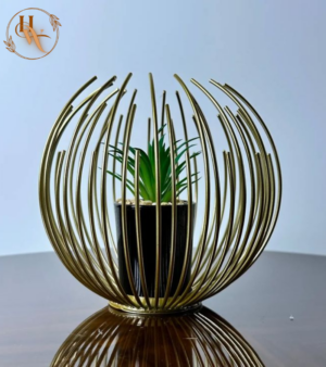 Metallic Globe Decor with inside Plant(Golden)